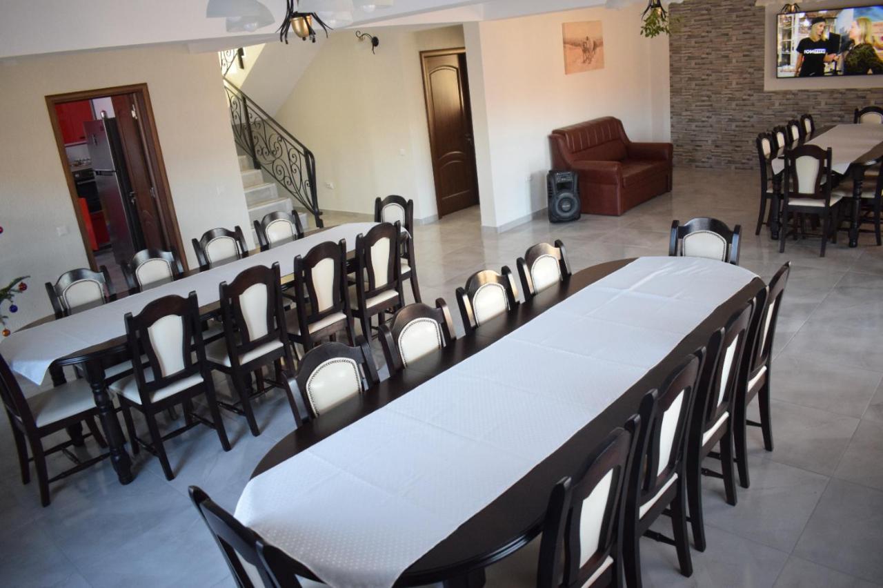 Hotel Casa Dumitru à Ceraşul Extérieur photo