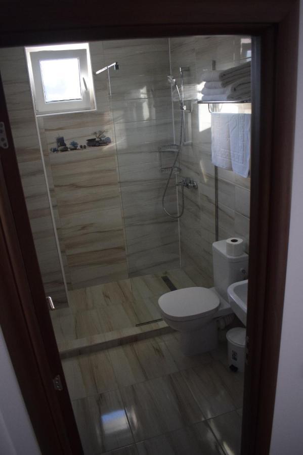 Hotel Casa Dumitru à Ceraşul Extérieur photo