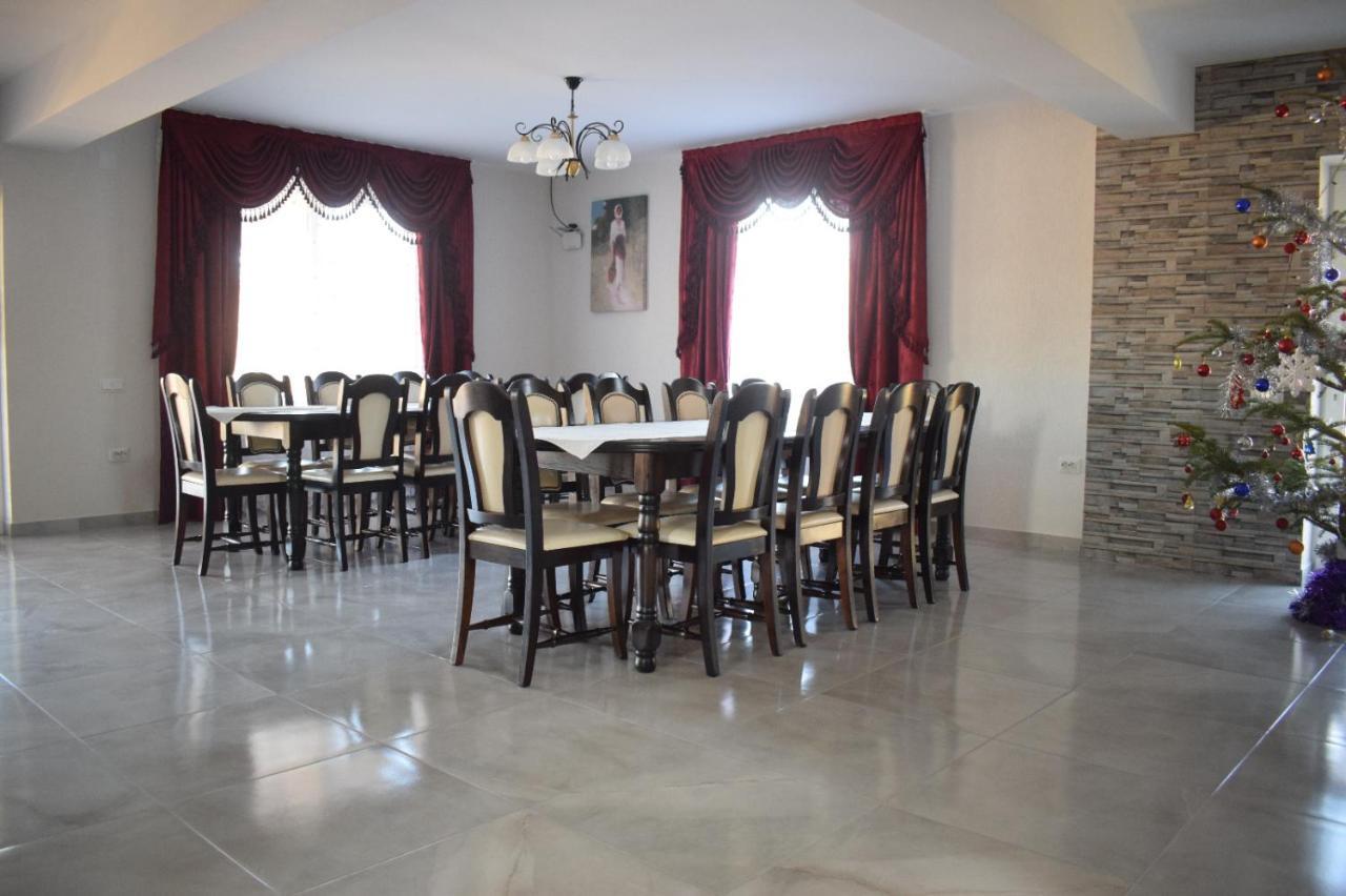 Hotel Casa Dumitru à Ceraşul Extérieur photo